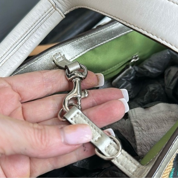 Coach Rare Vintage 2005 Straw Bumble Bee Bag - Picture 12 of 15